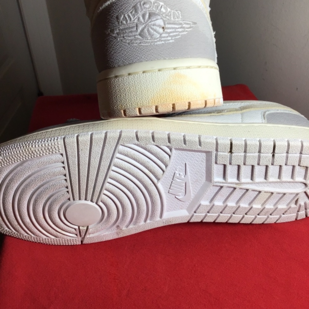 🔥Jordan 1, Low SE Craft, size 11, tech gray white, good cond, see photos - Picture 11 of 12